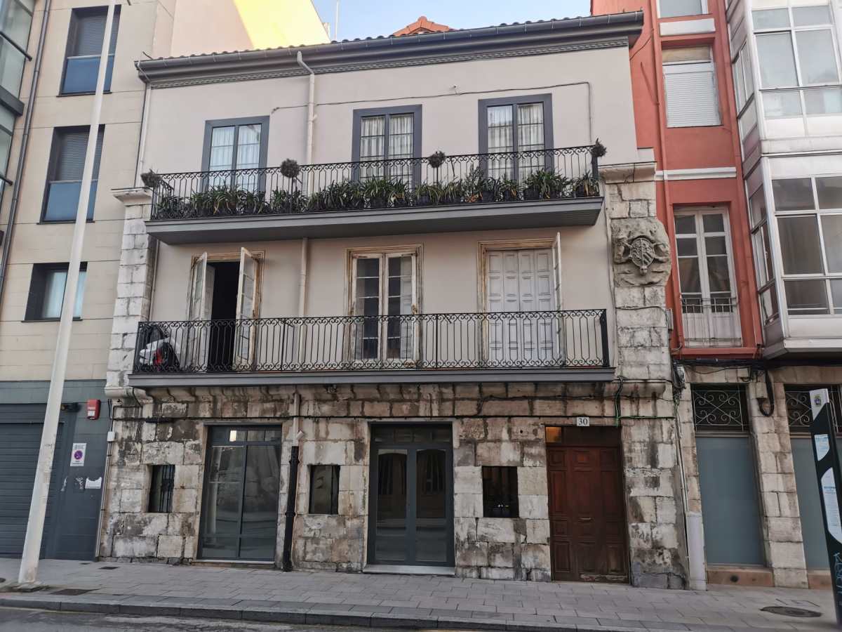 Edificio habitado más antiguo de Santander